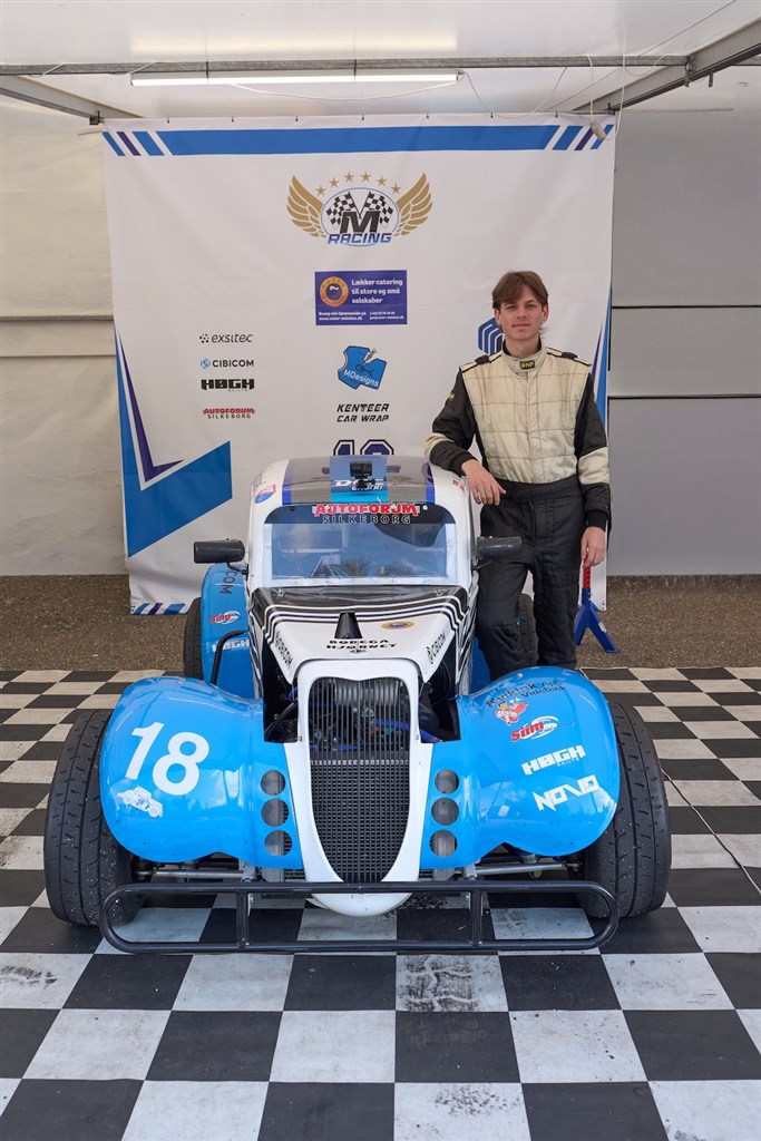 2019- og 2020-mesteren Magnus Madsen kører Legend ved Classic Race Viborg.
(Foto: Classic Race Viborg Medieteam)